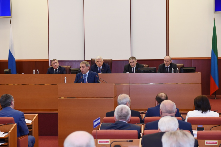 Заседание 61 сессии Народного Собрания Республики Дагестан