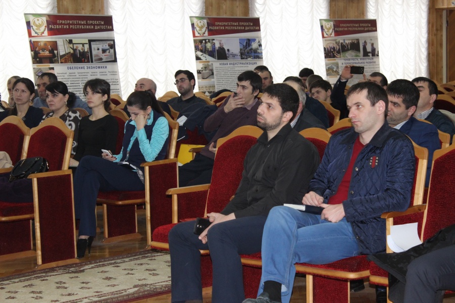 В Дагестанском кадровом центре начались курсы по профилактике экстремизма и терроризма
