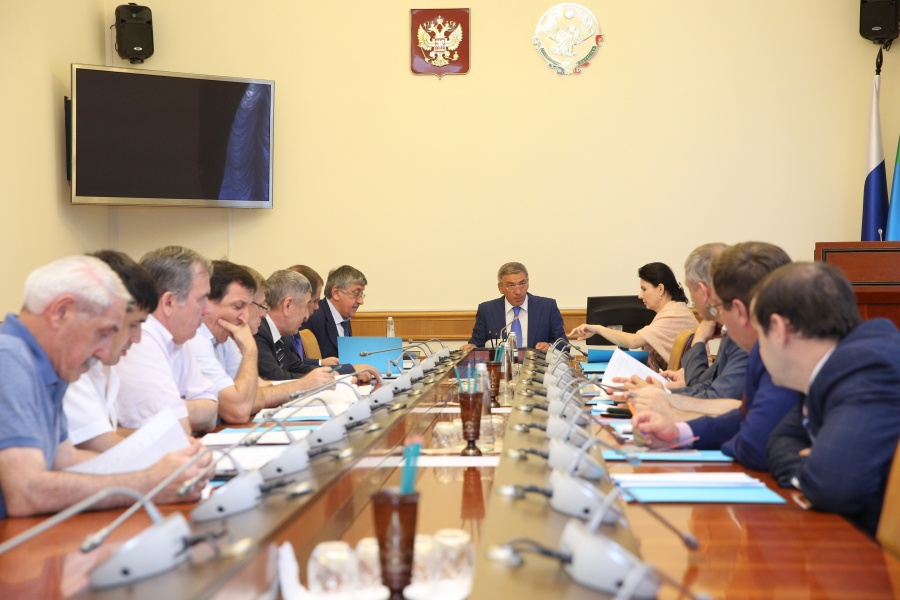 В Правительстве Дагестана обсудили формирование и подготовку  резерва управленческих кадров Республики Дагестан