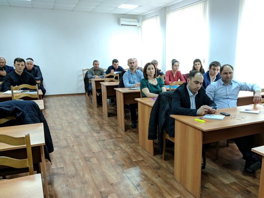 В Дагестанском кадровом центре стартовали годичные курсы профессиональной переподготовки