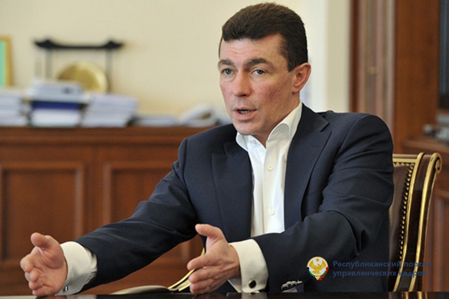 Министр Максим Топилин: На 16 сентября численность официально зарегистрированных безработных составила 939,6 тыс. человек