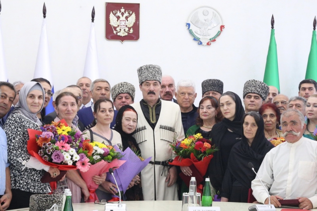 Рамазан Абдулатипов провел торжественную церемонию вручения государственных наград и премий