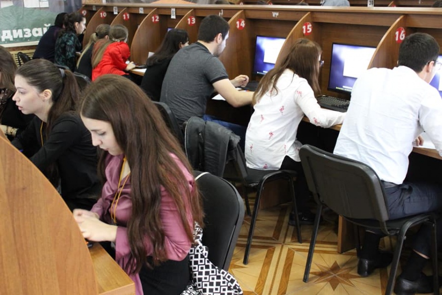 В Дагестанском кадровом центре завершился масштабный конкурс "Я-профессионал"